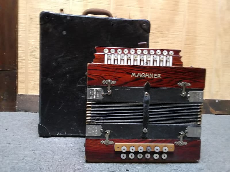 Vintage M. HOHNER Accordion Reverb