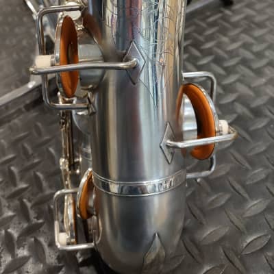 Buescher True Tone Alto Saxophone 1923 - Silver image 3