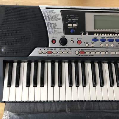 Yamaha PSR-550 シンセサイザー 61キー Yamaha PSR 550 61-Key Arranger Workstation | Reverb Finland