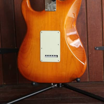 Fender American Performer Stratocaster Honey Burst Electric Guitar image 10