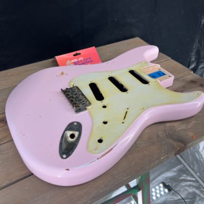 Real Life Relics Strat® Stratocaster® Body Aged Shell Pink #2 image 3