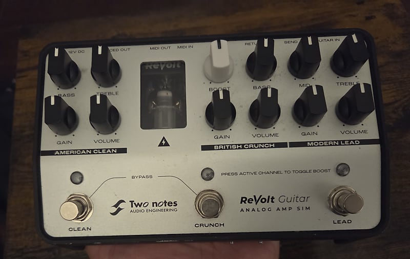 Two Notes ReVolt Guitar