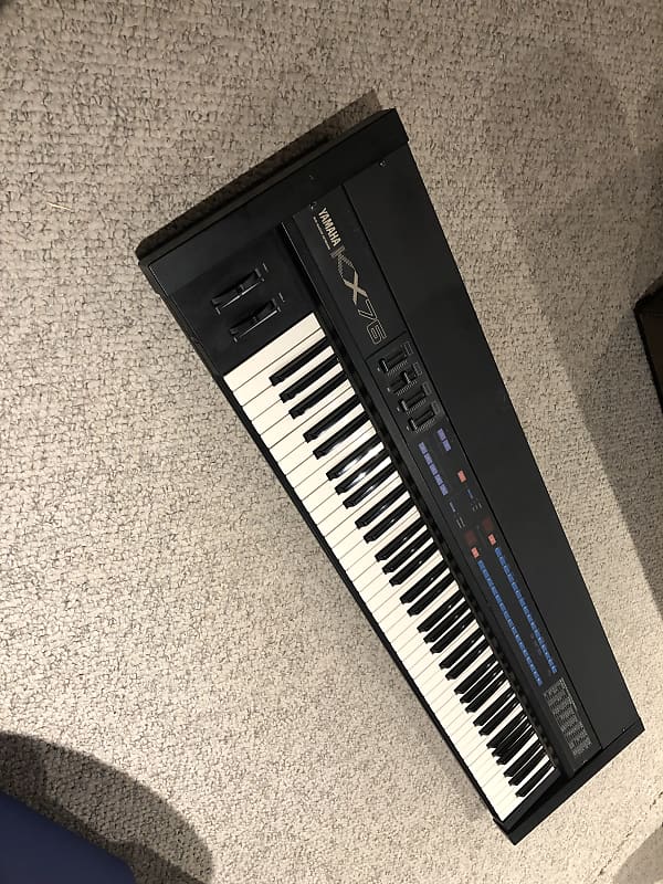 Yamaha KX76 80s 76 key MIDI master keyboard KX-76 six octave