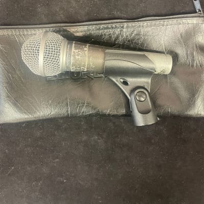 Shure SM58 (Made in US) Dynamic Vocal Microphone (Margate, FL)