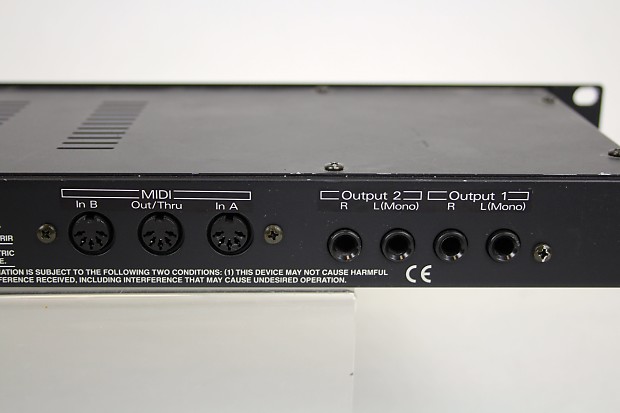 Roland M-GS64 サウンドエクスパンション 中古実働機 Roland M-GS64 64 Voice Module Sound Expansion Module VINTAGE