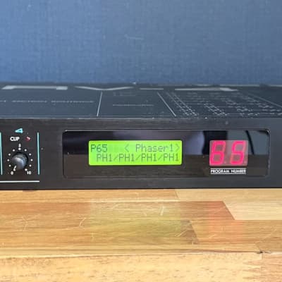 Kawai RV-4 Four Stereo Effects Processor Rare 1980s Echo Chorus Flanger