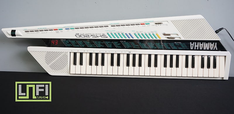 Yamaha SHS-200 Vintage FM Digital Keyboard Keytar & MIDI