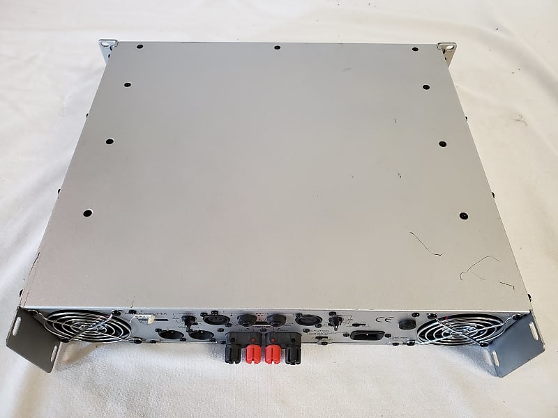 American Audio V3000PLUS Professional Power Amplifier