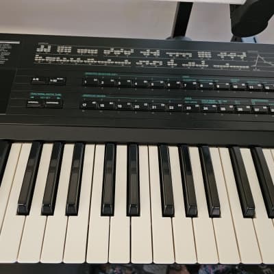 Yamaha DX7IID 16-Voice Synthesizer with HCARD-702 image 3
