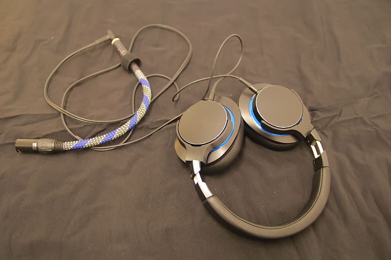 Audio-Technica ATH-MSR7 Over-Ear Headphones - Black  			