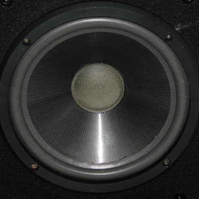 Infinity Kappa 6 vintage stereo speakers with refoamed woofers image 5