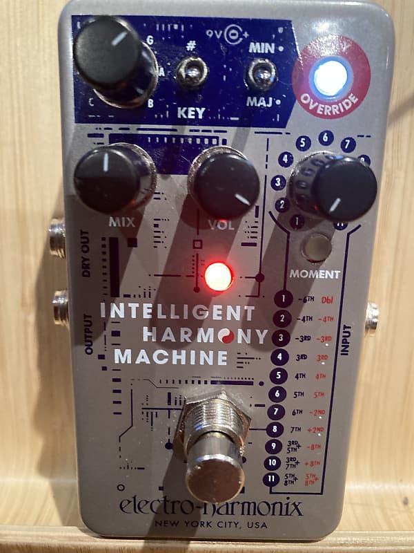 Electro-Harmonix Intelligent Harmony Machine