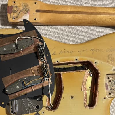 Fender Mustang Guitar with Maple Fretboard 1975 - 1978 - Blonde image 9