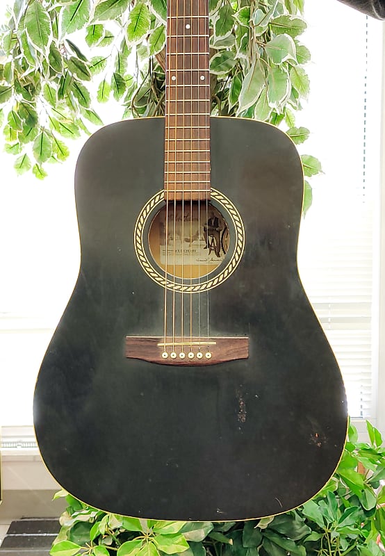 Art & Lutherie Wild Cherry Black Acoustic Guitar - Evolution