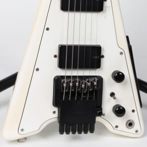 Steinberger GP2S White Reverb