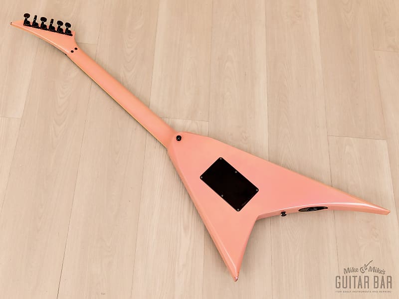 1986 Fernandes Limited Edition JS-110 Randy Rhoads Flying V