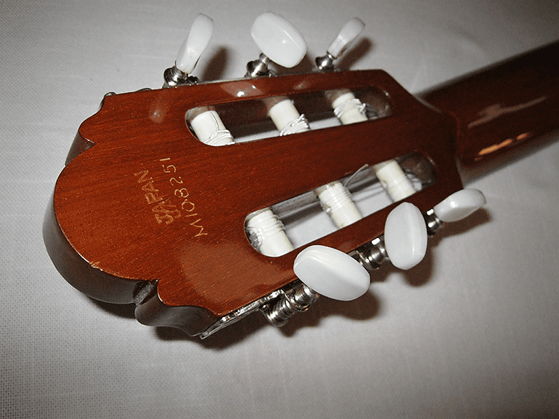 Vintage Aria Model A587 Classical Guitar – Serial # 518