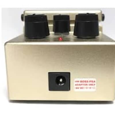 BOSS AD2 Preamp for electro-acoustic guitars image 6