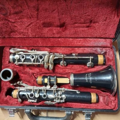 Jupiter SCL-631 Clarinet Black complete with case and reeds