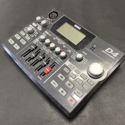Korg D4 Compact 4- track Digital Recorder w/Ac adapter image 3