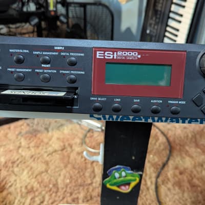 E-MU Systems ESI 4000 Digital Sampler  3.02 OS
