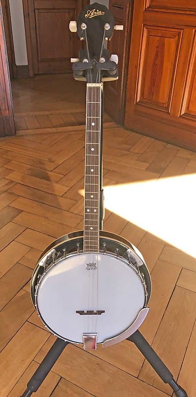 Banjo Aria SB-100 Tenor