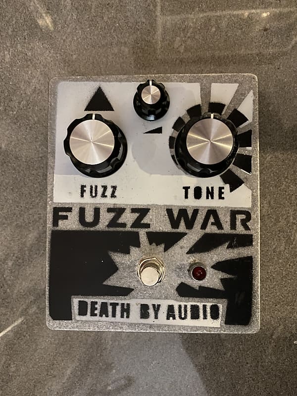 Death By Audio Fuzz War