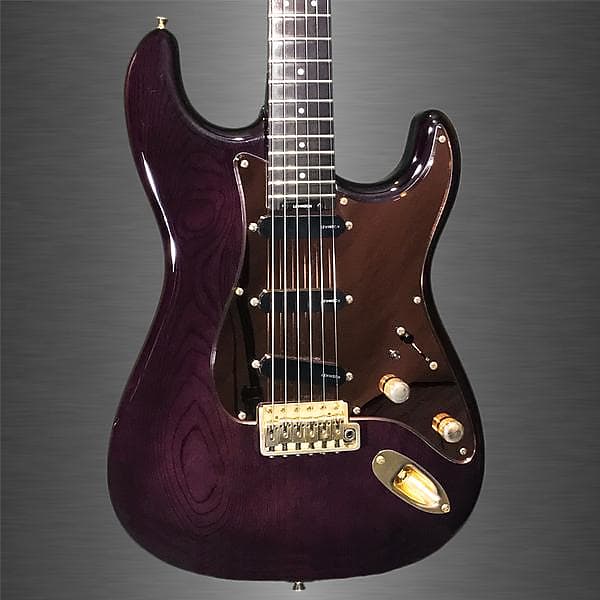 Levinson Blade 1989-1990 R4 Classic Electric Guitar - Misty Violet