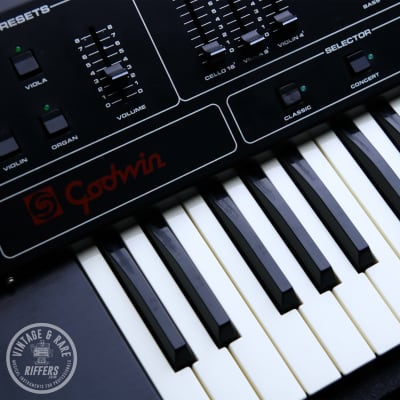 (Video) *Serviced* *Super Rare* Godwin Symphony SC849 MOD.849 Poly Synthesiser Analog Synth | Sisme Osimo Scalo an Italy | Vintage Italian Organ Polyphonic Synthesizer from the 1970s 70s | w/ Hardcase | Serial Nº 102106 | Similar to String Concert image 4