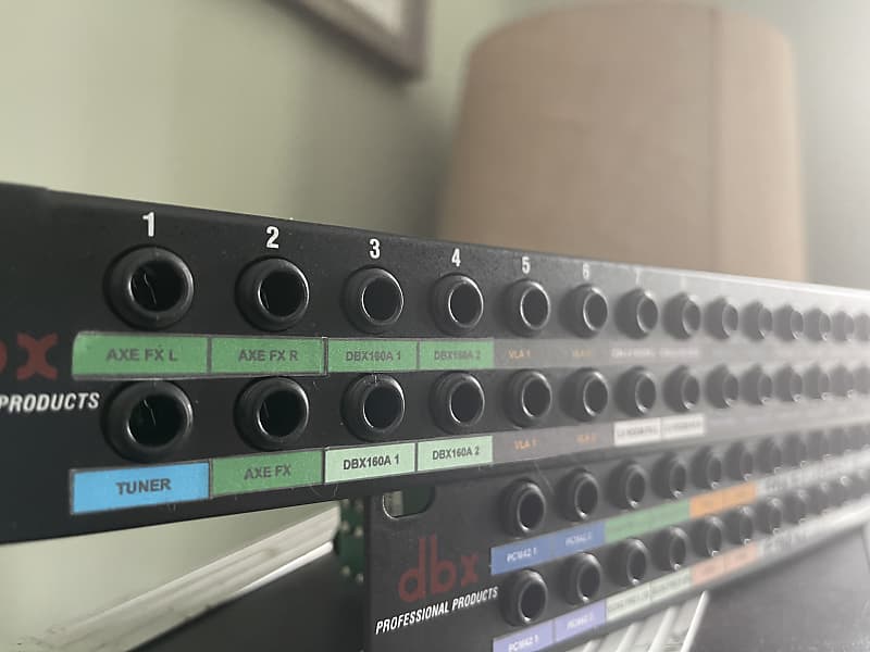 Audio Patch Bay DBX PB-48 Patch Bay - 48 Point 1/4