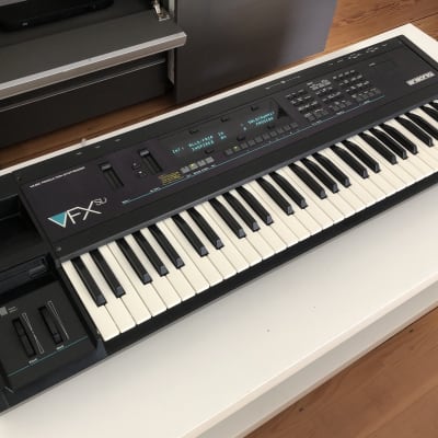 Ensoniq VFX SD Music Production Synthesizer 1989 - Black