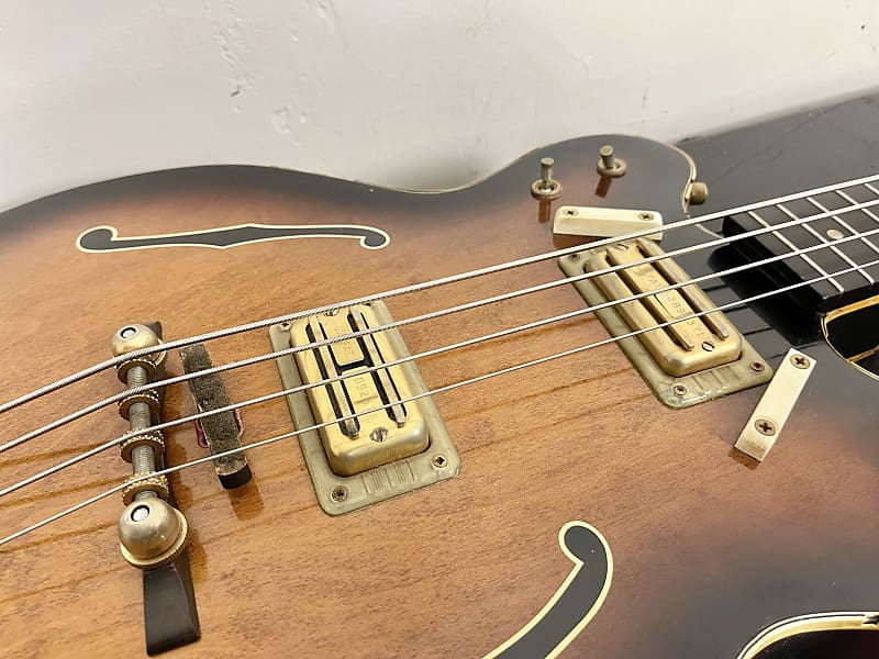 Gretsch 6072 Bass Long Scale Hollowbody Bass 1960s