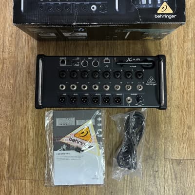 Behringer X Air XR16 16-channel Tablet-controlled Digital Mixer