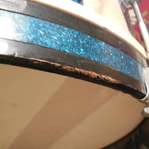 VINTAGE 1960s PEARL 4 pc BLUE SPARKLE DRUM KIT WITH HARDWARE (ALL ORIGINAL) image 9