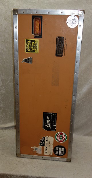 Anvil guitar case sale