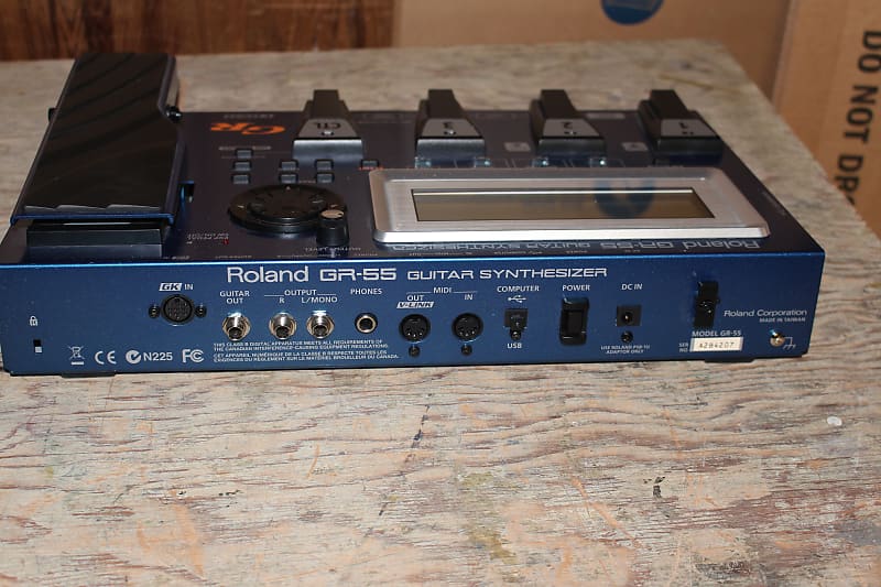 Roland GR-55 Guitar Synthesizer - USED - Tundra Music INC Vintage