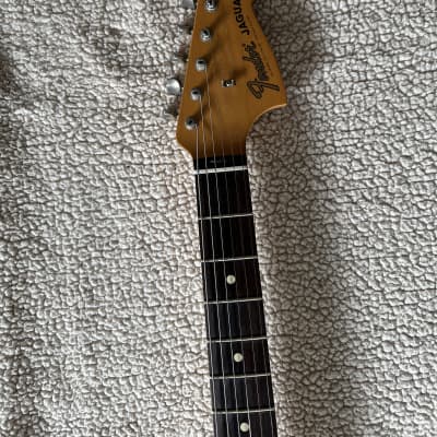 Fender Classic Player Jaguar Special with Rosewood Fretboard 2009 - 2017 - 3-Color Sunburst image 2