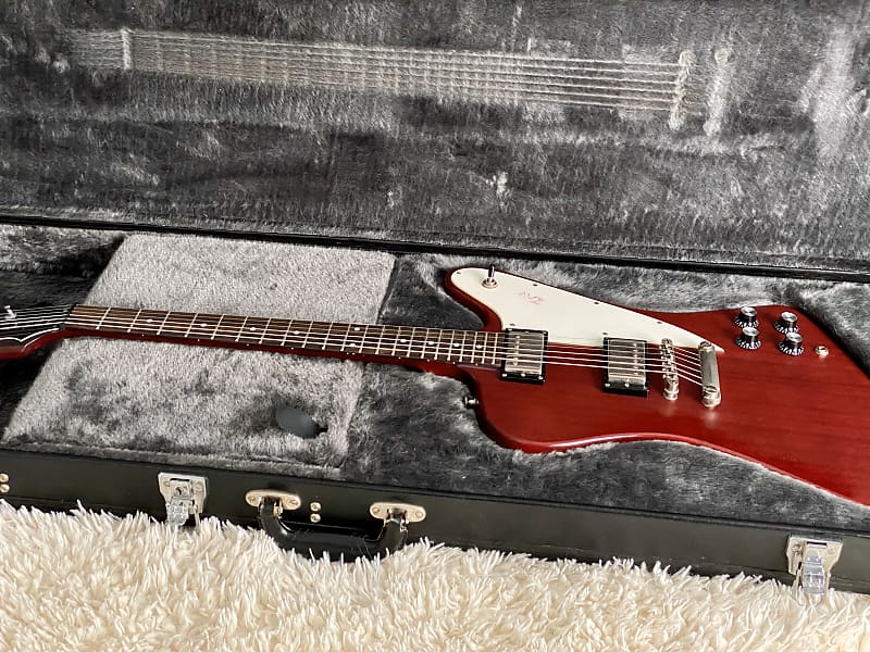 2008 Epiphone Firebird Studio Electric Guitar w/ Hard Case 2008 Epiphone Firebird Studio Electric Guitar w/ Hard Case