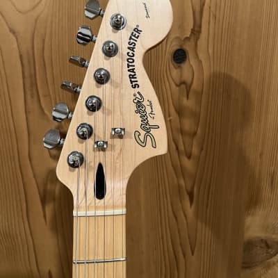 2010 Squier Stratocaster Standard - Gloss Montego Black Metallic image 8