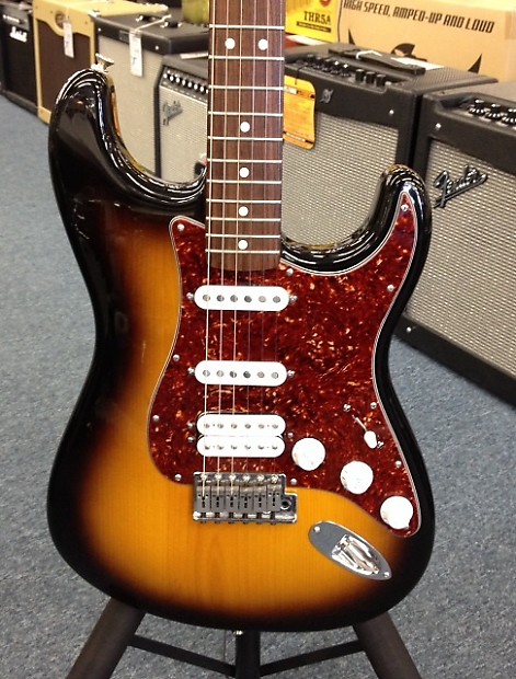 Fender deluxe store power strat