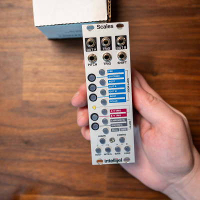 Intellijel Scales 3U - Silver | Reverb