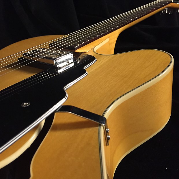 Guild DeArmond X-135 Archtop Hollow Body Electric Jazz Box