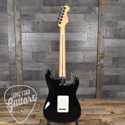 Fender Left-Handed Player Stratocaster - Black image 6