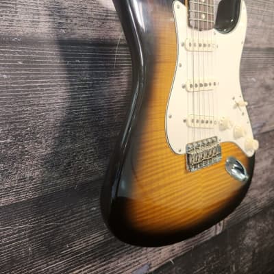 SALE】 FenderUSA/AmericanVintage62 Stratocaster エレキギター