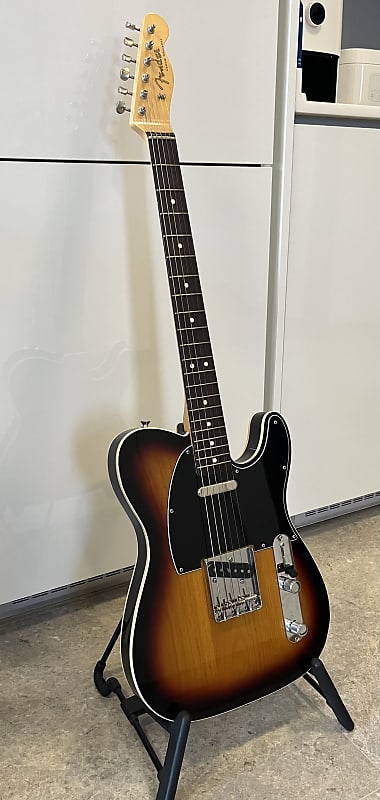 Fender Japan Heritage 60s Telecaster Custom 2023 - Sunburst Nitrocellulose Lacquer, Monty’s 68 pickups image 1