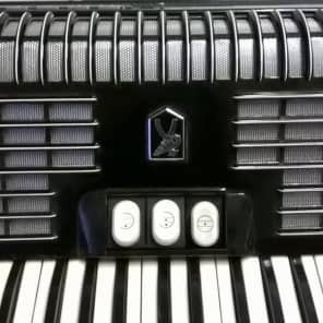 Vintage German Hohner Twenty-M 41/120 Accordion Black 249061