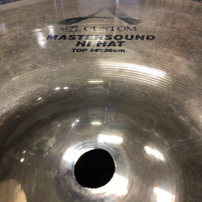 Used Zildjian A CUSTOM MASTERSOUND HIHAT PAIR 14 in. image 2