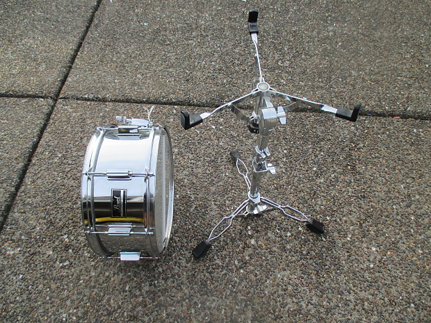 OCDP NAMM show 14×6.5 Pearl GPX Limited-Edition Snare Drum 14 x 6.5 in. Putty Gray