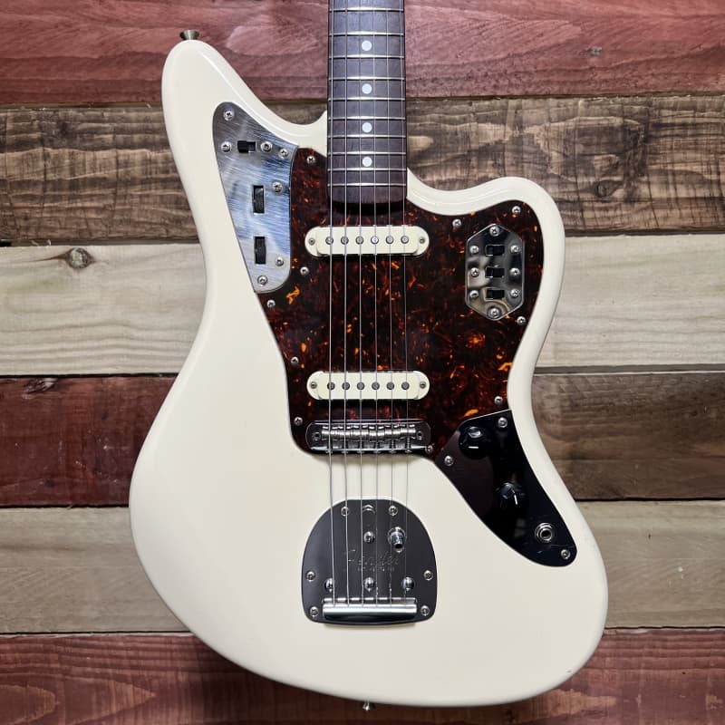 Fender JG-66 Jaguar Reissue MIJ Vintage White