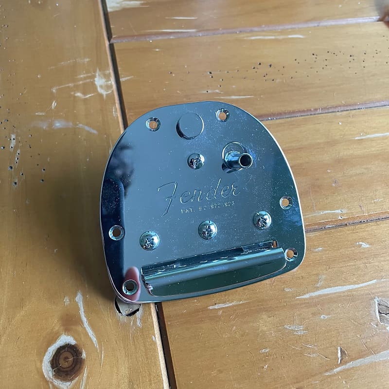 Fender Jazzmaster / Jaguar vibrato unit Reverb